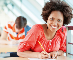 Key Visual Young Travel_klein (2)